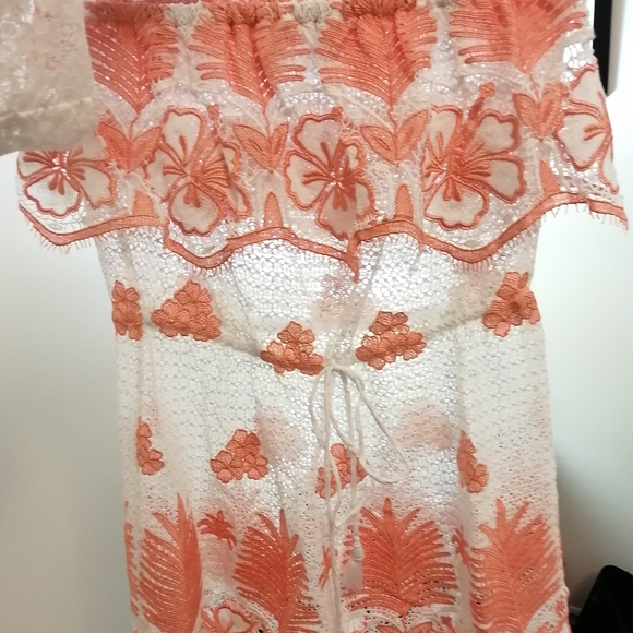 MIGUELINA Beach cover up. - Picture 5 of 7